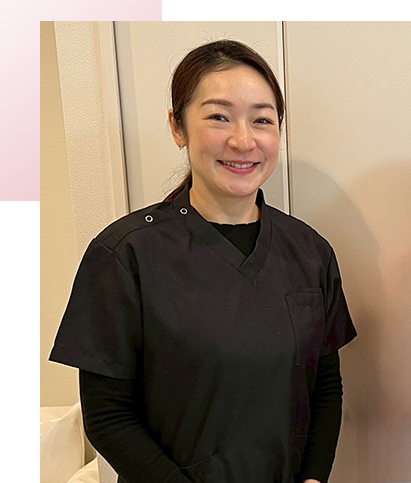 staff-img-1 - 代々木上原の美容皮膚科AK dental care 代々木上原の美容皮膚科|シミ・シワ・毛穴・そばかす・くすみならピコレーザー導入のAK dental care